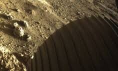 செவ்வாய் கிரகத்தில் வெற்றிகரமாக தரையிறங்கியது பெர்சவரன்ஸ் விண்கலம்