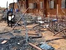 ஆப்பிரிக்க நாடான நைஜரில் பள்ளியில் தீப்பிடித்து 20 மாணவர்கள் உடல் கருகி பலி