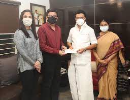சன் குடும்பம் சார்பில் 10 கோடி நிதி வழங்கிய கலாநிதி மாறன்